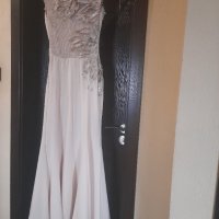 Продавам бална рокля, снимка 1 - Рокли - 44230117