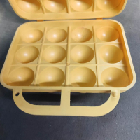 Продавам пластмасова кутия за яйца Люлин, снимка 5 - Други ценни предмети - 36246602