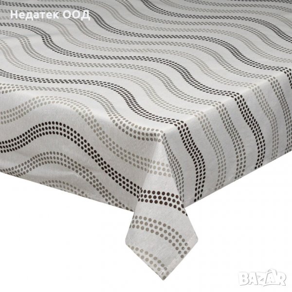 Покривка за маса Wavy Dot, 140х140см, бежов/кафяв, снимка 1