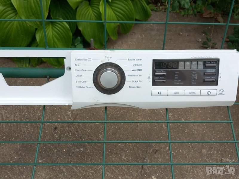 Продавам преден панел с платка за пералня LG 12B8NDA7, снимка 1