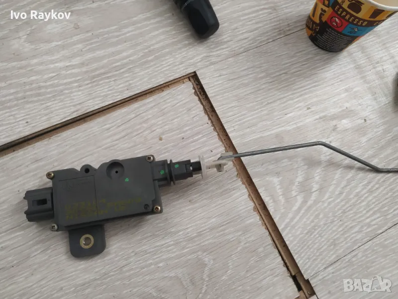 Машинка централно заключване за Nissan Almera II Hatchback , 90550 BM600 , снимка 1