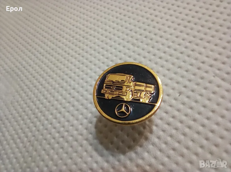 MERCEDES BENZ-ACTROS Сребърна Значка със позлата и емайл , снимка 1