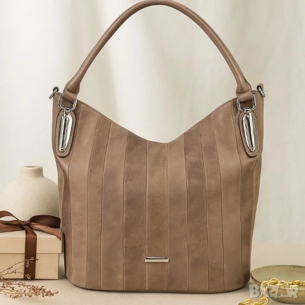 Дамска чанта с голямо отделение и елегантен дизайн, снимка 1