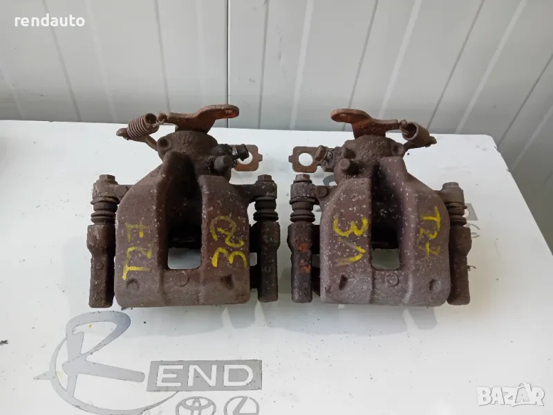 Задни спирачни апарати Toyota Avensis station wagon t27 Face 2012-2015, снимка 1