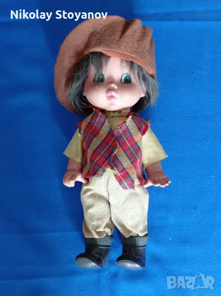 Кукла на момченце с шапка, снимка 1