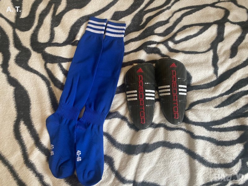 Футболни кори Adidas XL, снимка 1