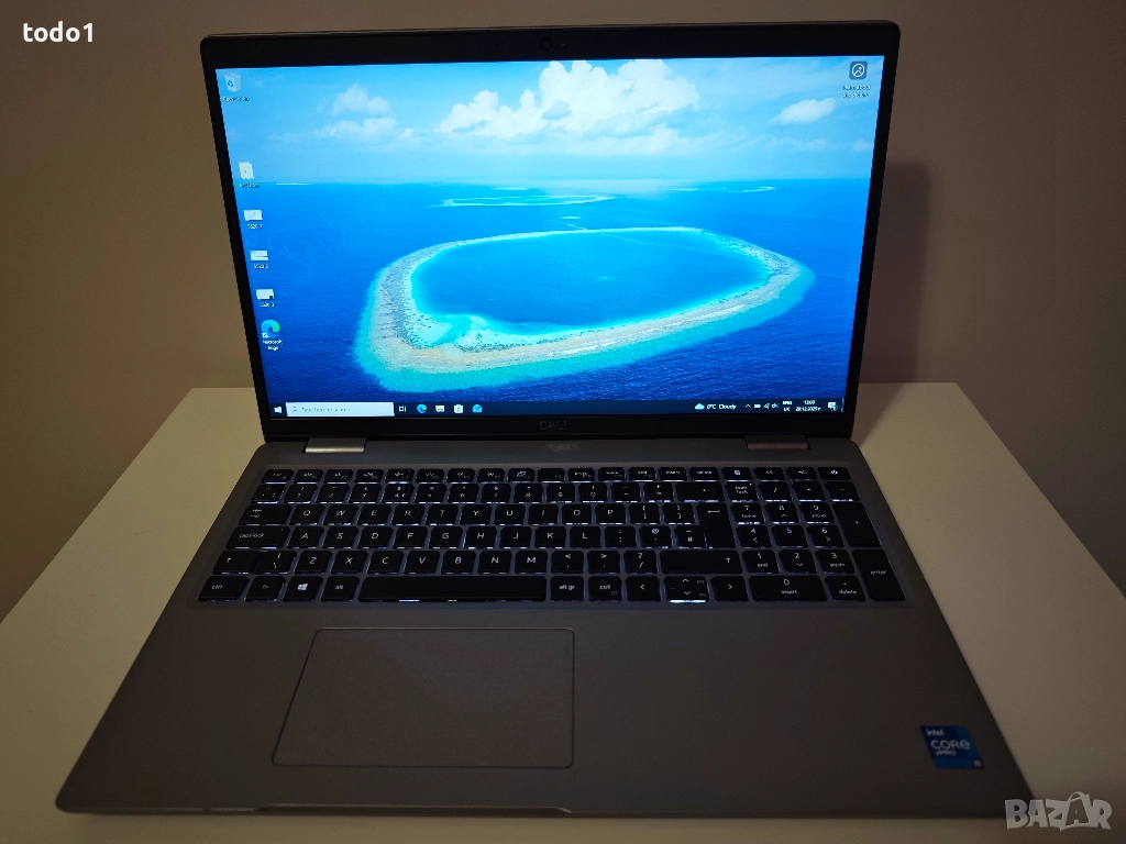 Dell Latitude 5520 FHD IPS i5-1145G7/256GB/8GB, снимка 1