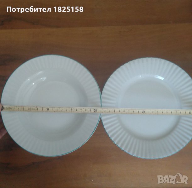 Порцеланов сервиз 12 части , снимка 1