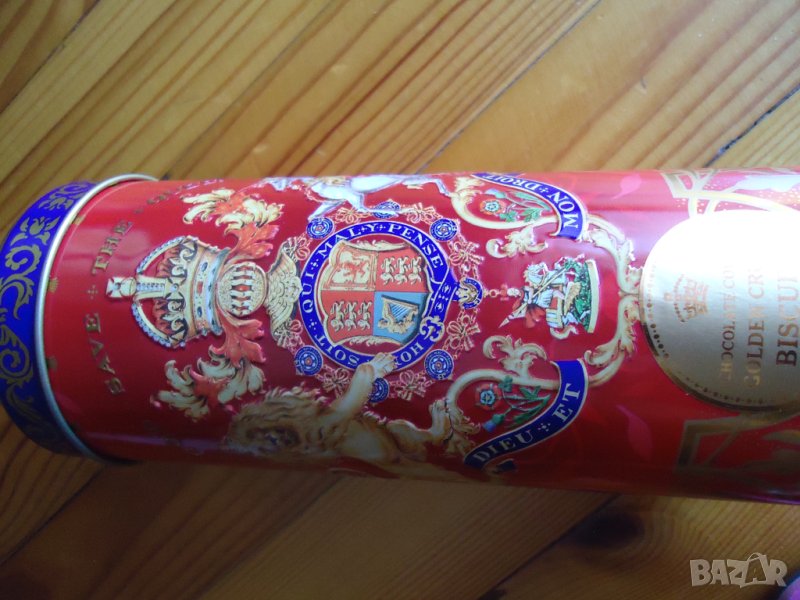 кутия с герба на Елизабет Втора, снимка 1