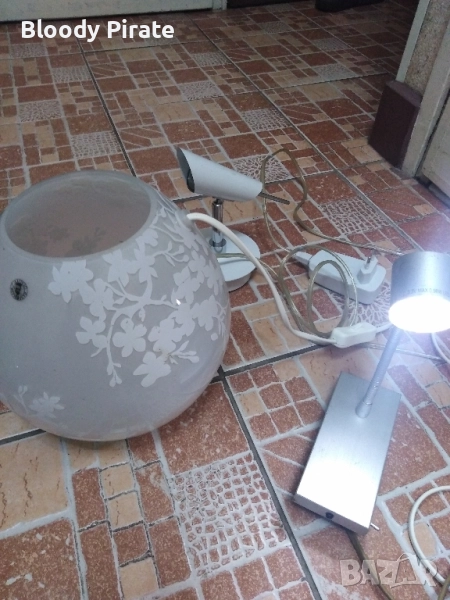 настолна и стенни лампи, снимка 1