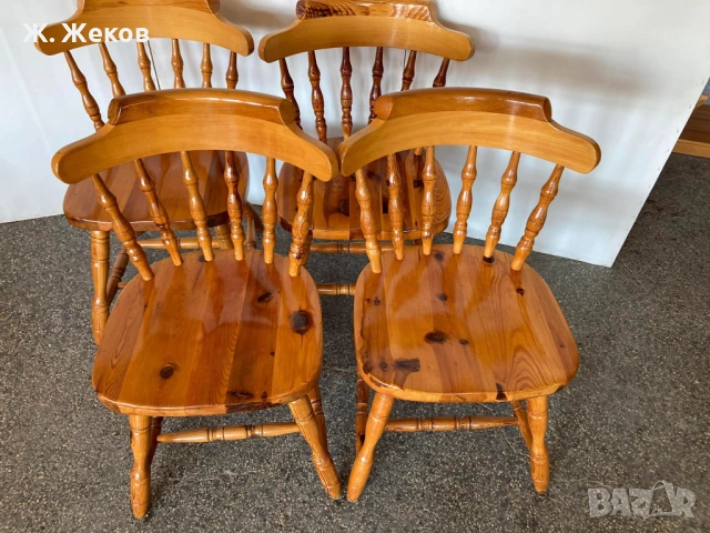 Четири масивни дървени трапезни стола, снимка 3 - Столове - 53821843