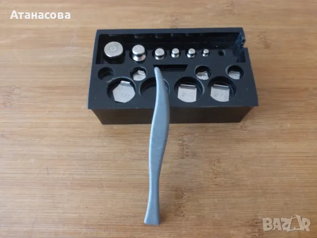 Комплект малки теглилки грамове за везна кантар 1980 г, снимка 3 - Антикварни и старинни предмети - 48435039