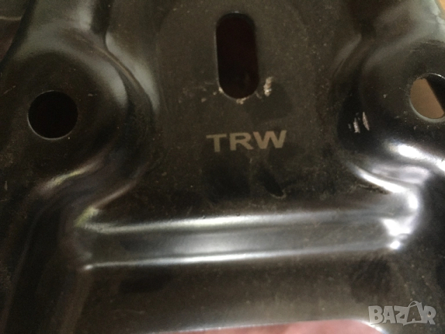 Носач носачи марка TRW за Смарт Smart , снимка 4 - Части - 52327147