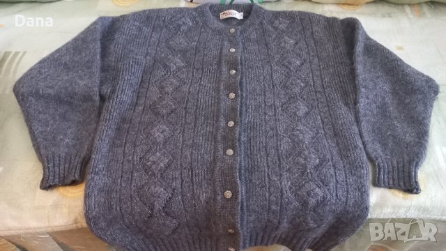 Жилетка ангорска вълна , снимка 2 - Жилетки - 44162627