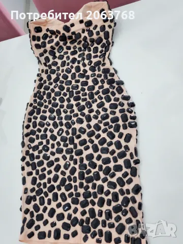 Елегантна рокля с черни камъни, снимка 3 - Рокли - 50275890