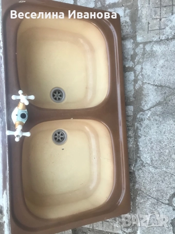 Кухненска двойна мивка Sanitec