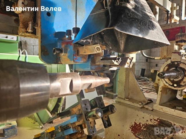 Автоматичен копирен струг за дървени крачета,година 2012,пълен автмат, снимка 6 - Други машини и части - 53652277