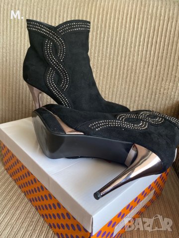 Боти на висок ток, снимка 2 - Дамски обувки на ток - 35679413