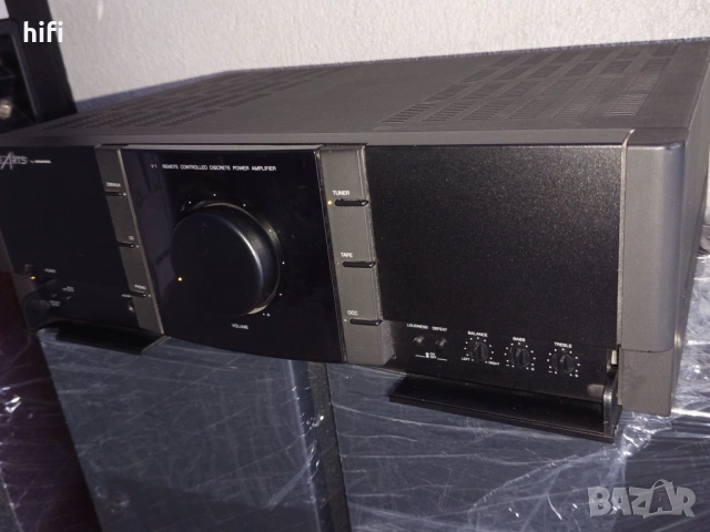 Стерео усилвател Grundig Fine Arts V1, снимка 3 - Ресийвъри, усилватели, смесителни пултове - 53584521