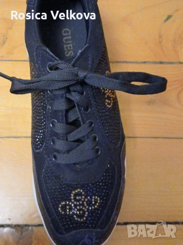 Маратонки GUESS , снимка 7 - Маратонки - 53514358