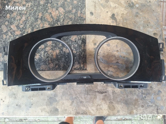 Volkswagen Golf MK7 2012-2020 Година Декоративна Рамка Върху Километража Черна , снимка 5 - Части - 50624711