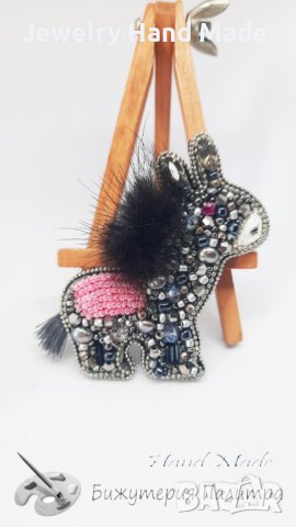 Нежна  и елегантна брошка"Donkey", снимка 2 - Други - 42135180