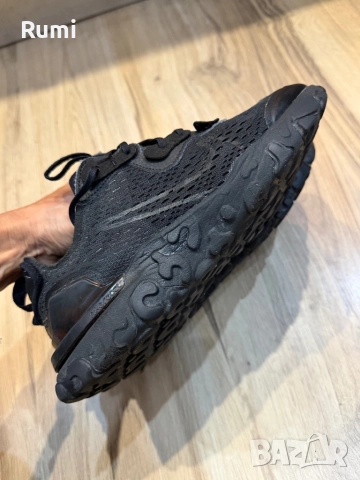 Оригинални маратонки Nike React Vision (GS)! 39 н, 60 лв, снимка 10 - Маратонки - 52344509