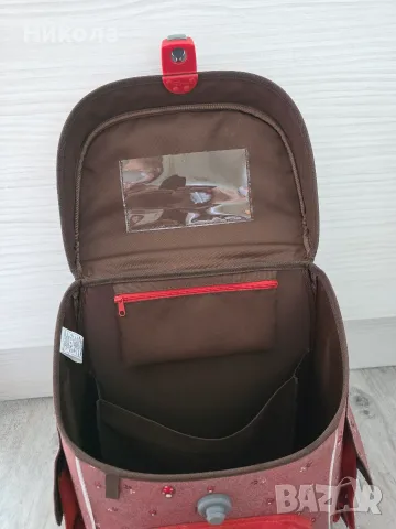Продавам ученическа раница Ars Una Woodland Compact, снимка 5 - Раници - 55851419