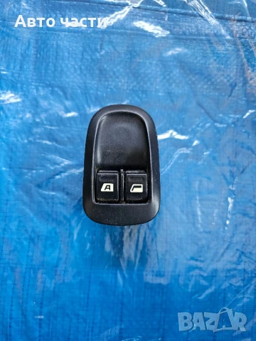 Копче, бутон ел. стъкла Пежо 206 1.4 75кс 2врати 03г Peugeot 206 1.4 75hp 2003