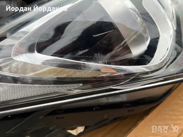 Десен фар за Hyundai Santa Fe, снимка 2 - Части - 48926372