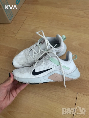 Спортни обувки Nike, снимка 3 - Маратонки - 51592728