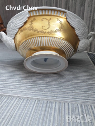 Dresden фруктиера 31см-2кг/Дрезден стара немска порцеланова купа с дръжки-лебеди, снимка 3 - Вази - 53506505