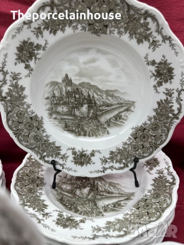 Seltmann Weiden Rheingau Барок- сервиз за хранене и кафе за 6 човека като НОВ, снимка 3 - Сервизи - 52542686