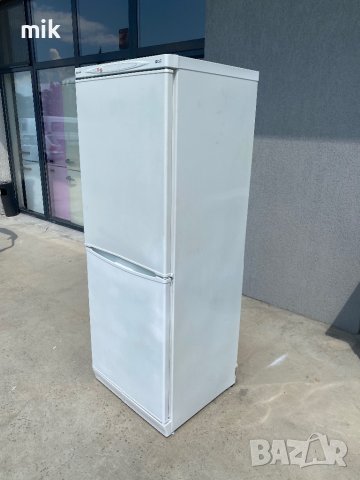 Хладилник с фризер Индезит 160см, снимка 2 - Хладилници - 41922507