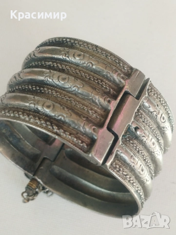 Голяма сребърна гривна, сачан. Доставка с еконт, снимка 4 - Антикварни и старинни предмети - 52956203