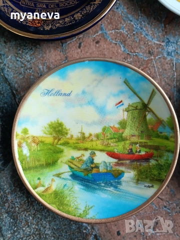 Колекция от порцеланови , декоративни,  сувенирни чинии от различни  градове и забележителности , снимка 10 - Антикварни и старинни предмети - 52869409