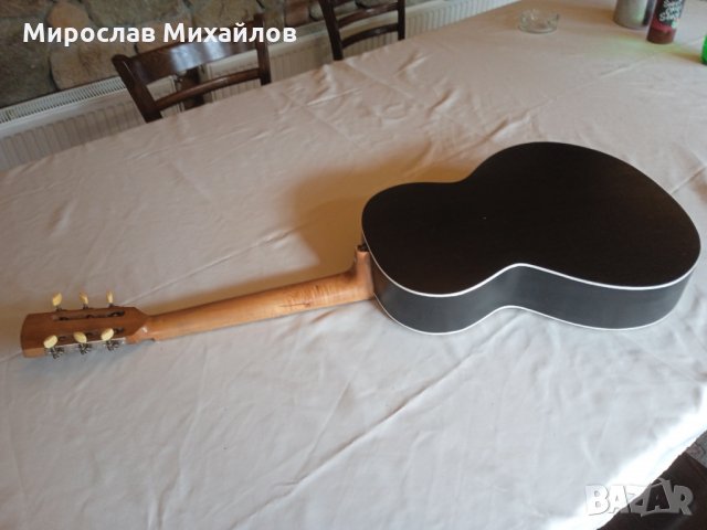 Стара акустична китара, снимка 3 - Китари - 34109507