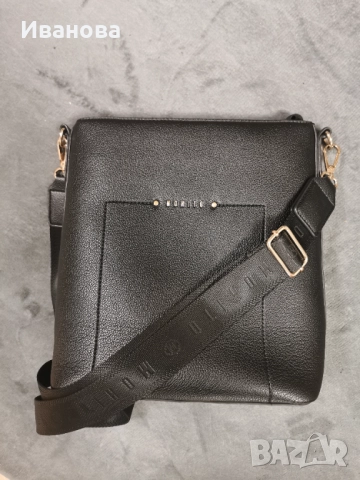 Дамска чанта Mohito, снимка 4 - Чанти - 52092772