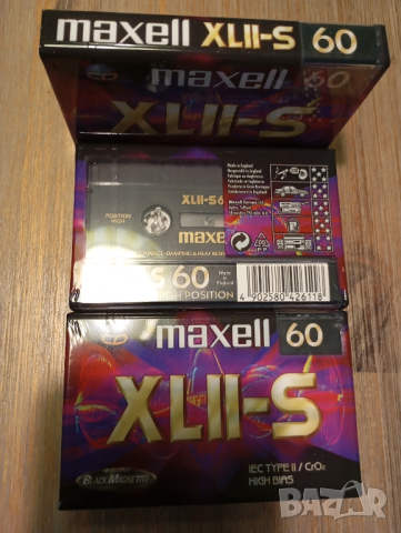 OVP чисто нови хромни аудио  касети Maxell XLII S60, снимка 1 - Аудио касети - 44913440
