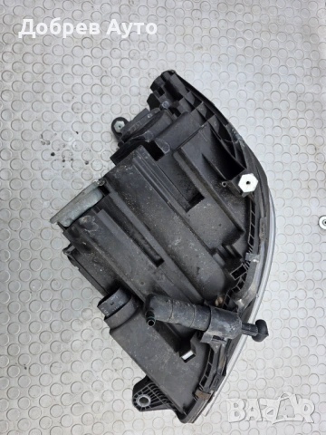 Десен Xenon фар за Mercedes CLS W218, снимка 3 - Части - 53574670