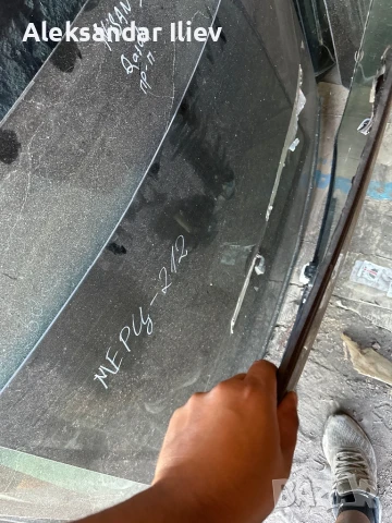 Преден и заден прозорец мерцедес е класа w212 седан 2013г, снимка 2 - Части - 50890452