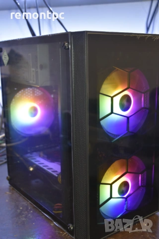 Геймърски компютър I5 6500 RX580 SSD 8 GB DDR4 светеща кутия