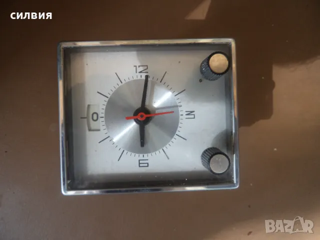 електронен часовник 