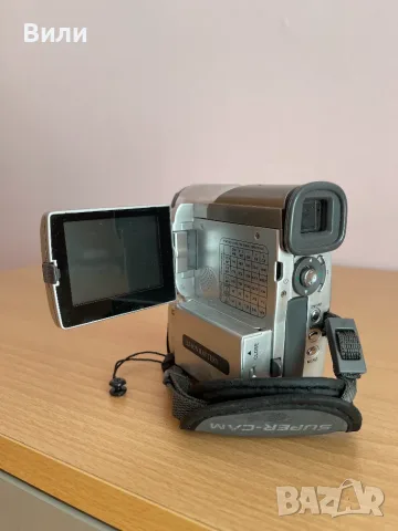 Видеокамера Sony, снимка 2 - Камери - 56118814