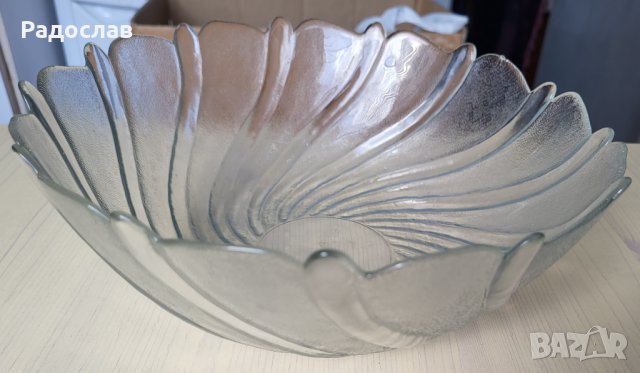 Продавам луксозни фруктиери масивно стъкло и гравюри , снимка 2 - Прибори за хранене, готвене и сервиране - 41898524