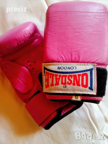 Боксови ръкавици