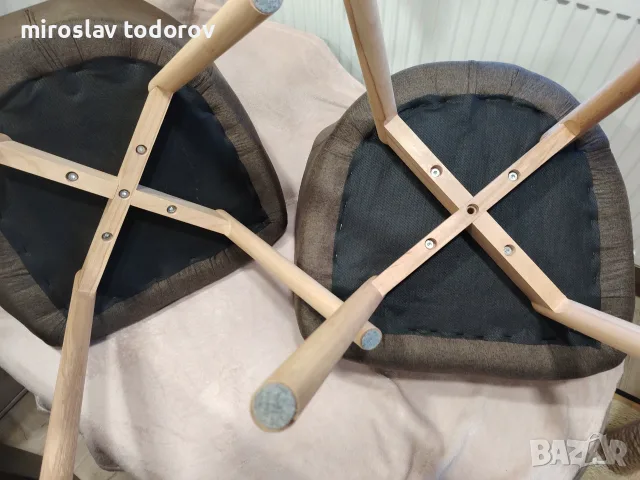 Продават се комплект трапезни столове 4 броя.Цвят мока., снимка 2 - Столове - 56082745