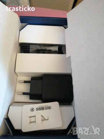 GSM Motorola E14 с Гаранция, снимка 3 - Други - 53603502