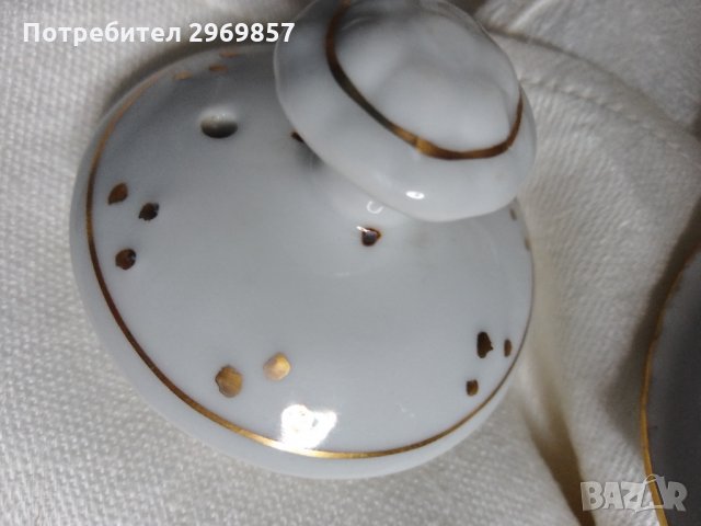 Изискан Чайник/кана с каничка, порцелан,  маркиран, снимка 5 - Сервизи - 35663527