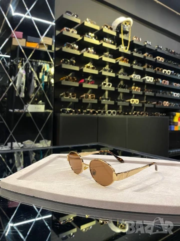 очила с черен обикновен калъф и ув защита celine, снимка 5 - Слънчеви и диоптрични очила - 51420668